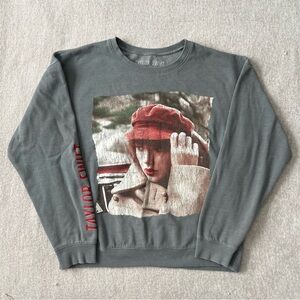 Taylor Swift Sweatshirt Unisex Red Album Taylors Version Size XL